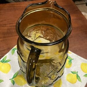 Vintage Anchor Hocking Sherwood Brown Amber Glass tea water pitcher leaf design